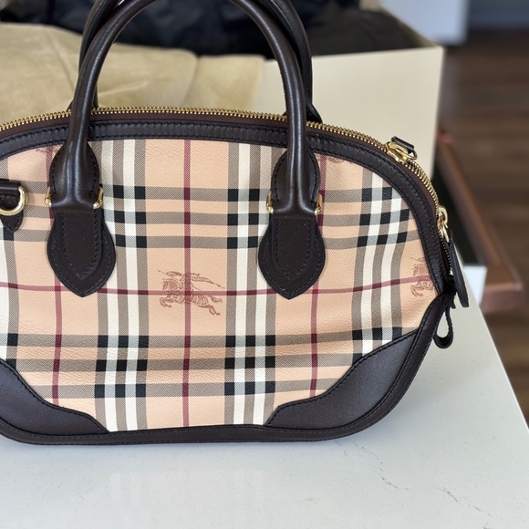 Authentic Burberry Sm Orchard H Bro - Picture 7 of 9